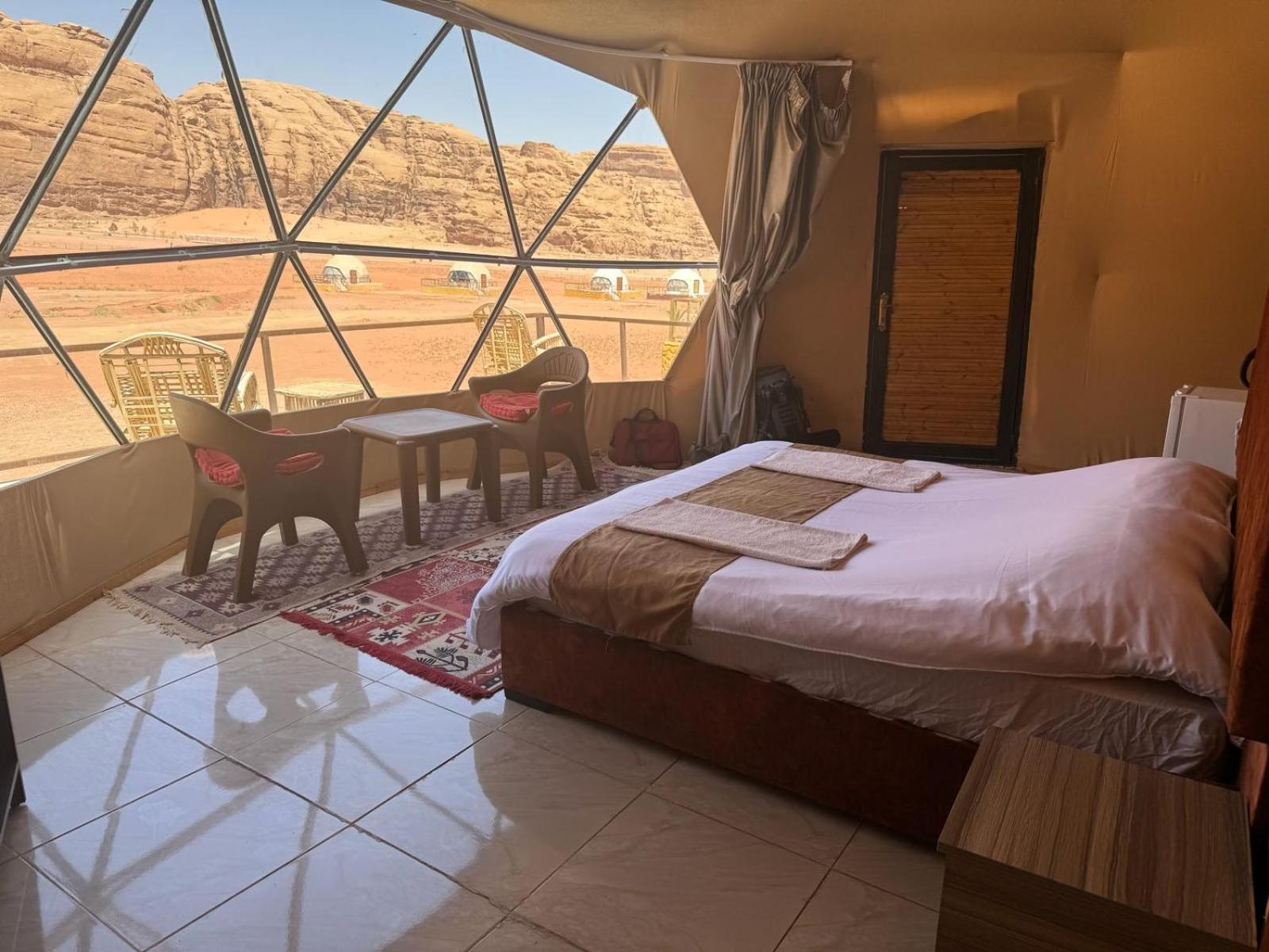 Hotel Bana Camp Wadi Rum Habitación foto